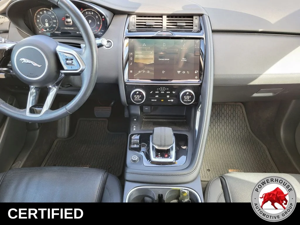 Used 2021  Jaguar P250 SE image 21