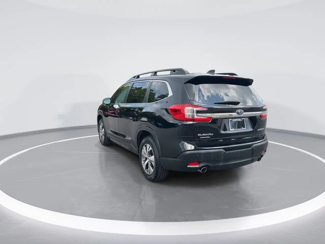 Used 2025 Black Subaru Premium image 7