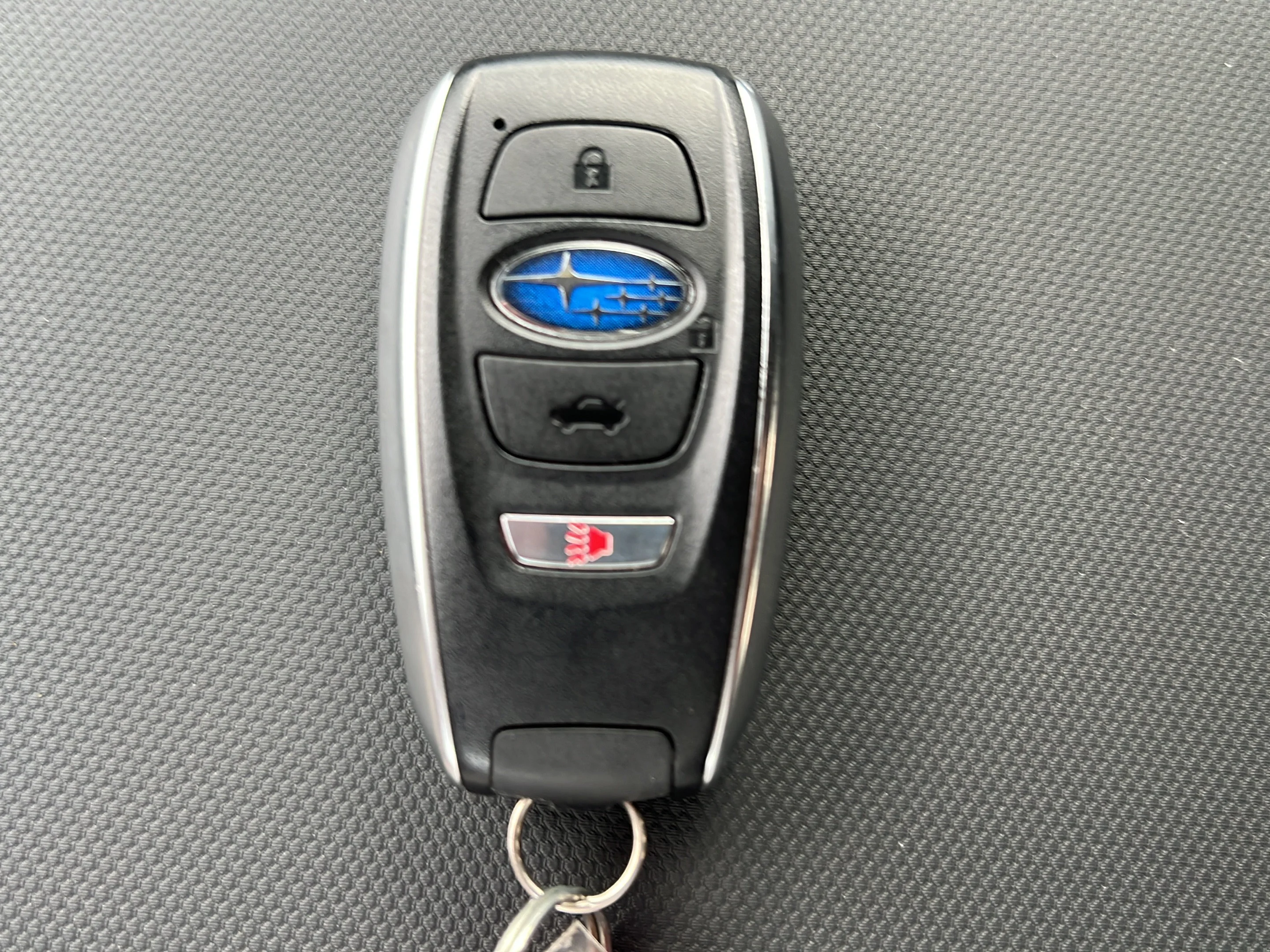 Used 2026 Ice Silver Metallic Subaru Limited image 29