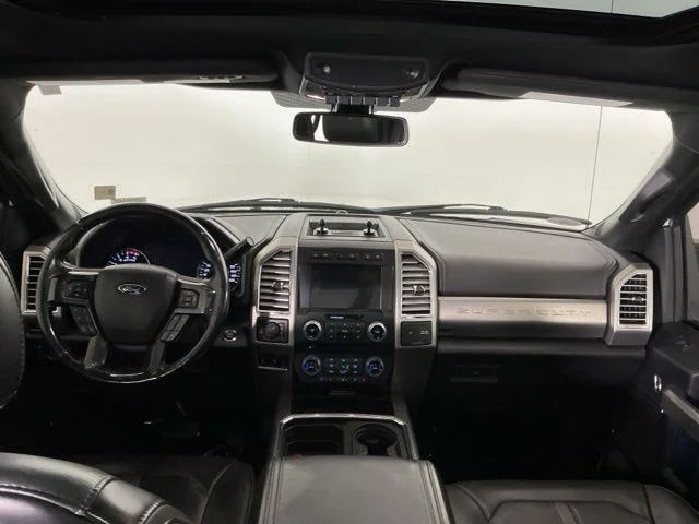 Used 2017 White Ford Platinum image 29