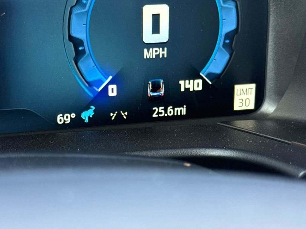 New 2025 Velocity Blue Metallic Ford Outer Banks® image 22