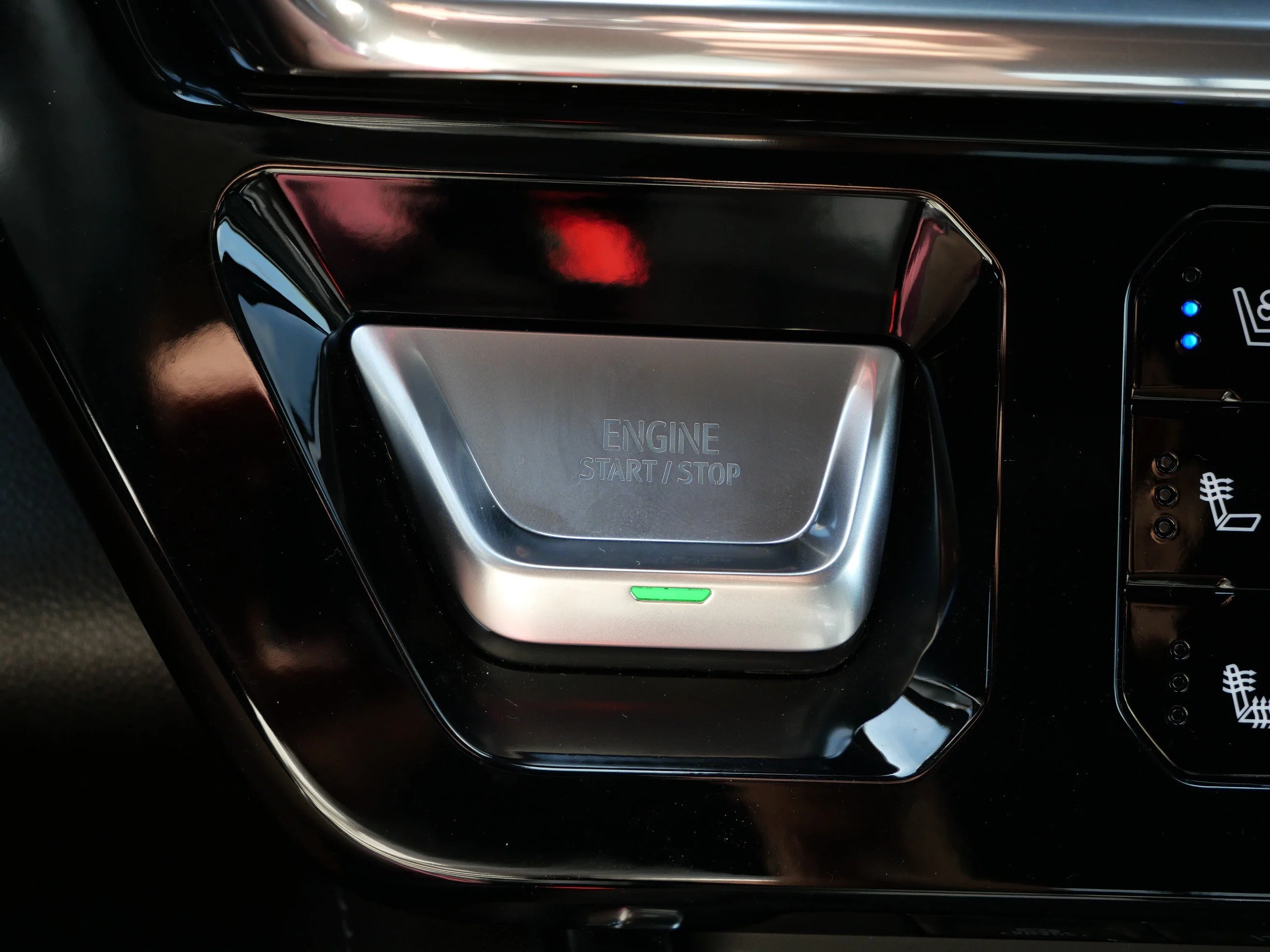 Certified Used 2024 Onyx Black GMC Denali image 30