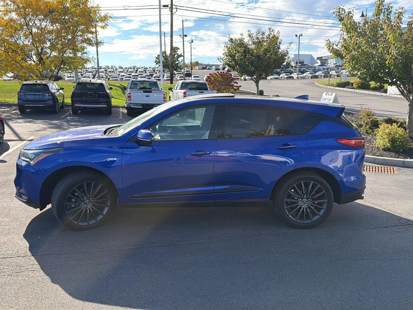 Used 2024 Apex Blue Pearl Acura SH-AWD w/Advance w/A-SPEC image 4
