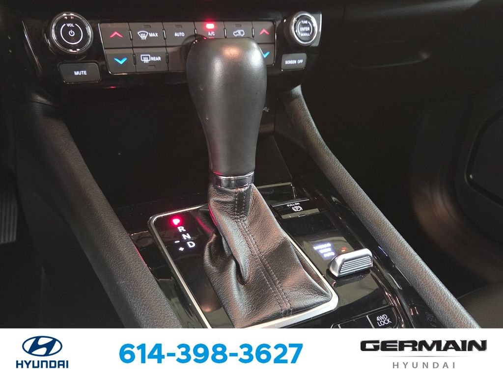 Used 2023 Gray Jeep Latitude image 25