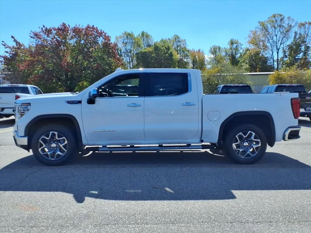 2026 GMC Sierra 1500 SLT - Photo 32