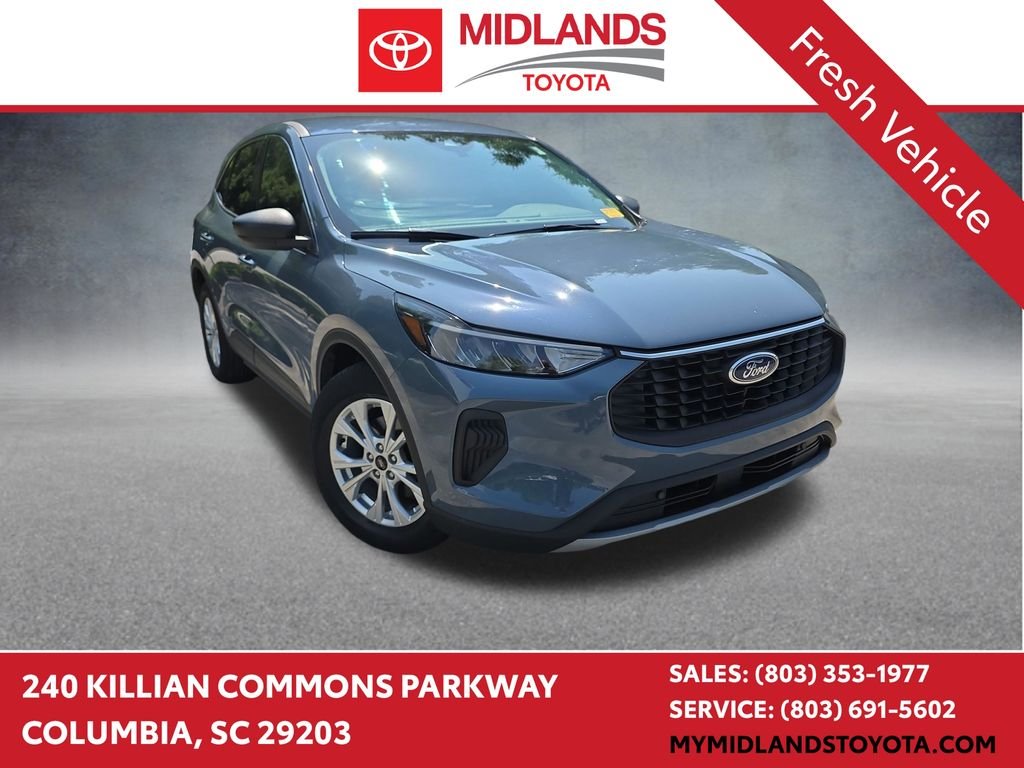 Used 2023 Blue Ford Active image 1