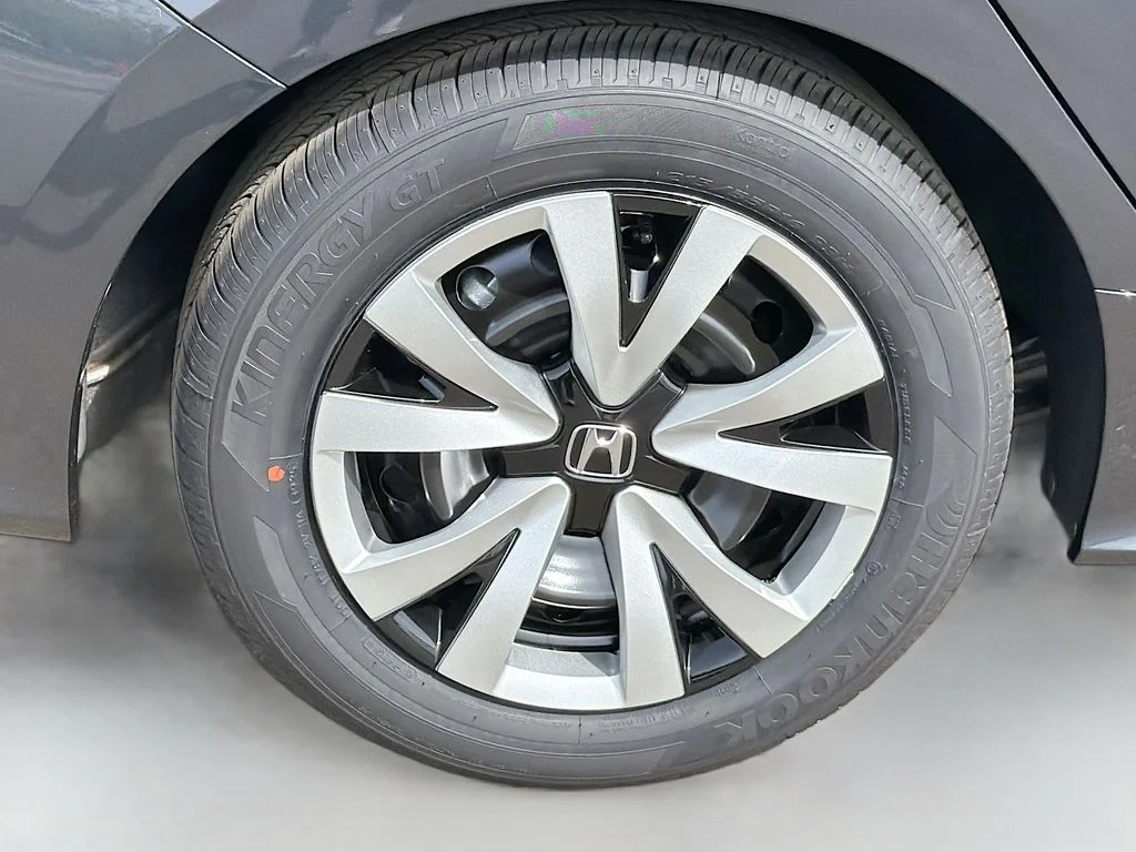 New 2026 Meteorite Gray Metallic Honda LX image 7