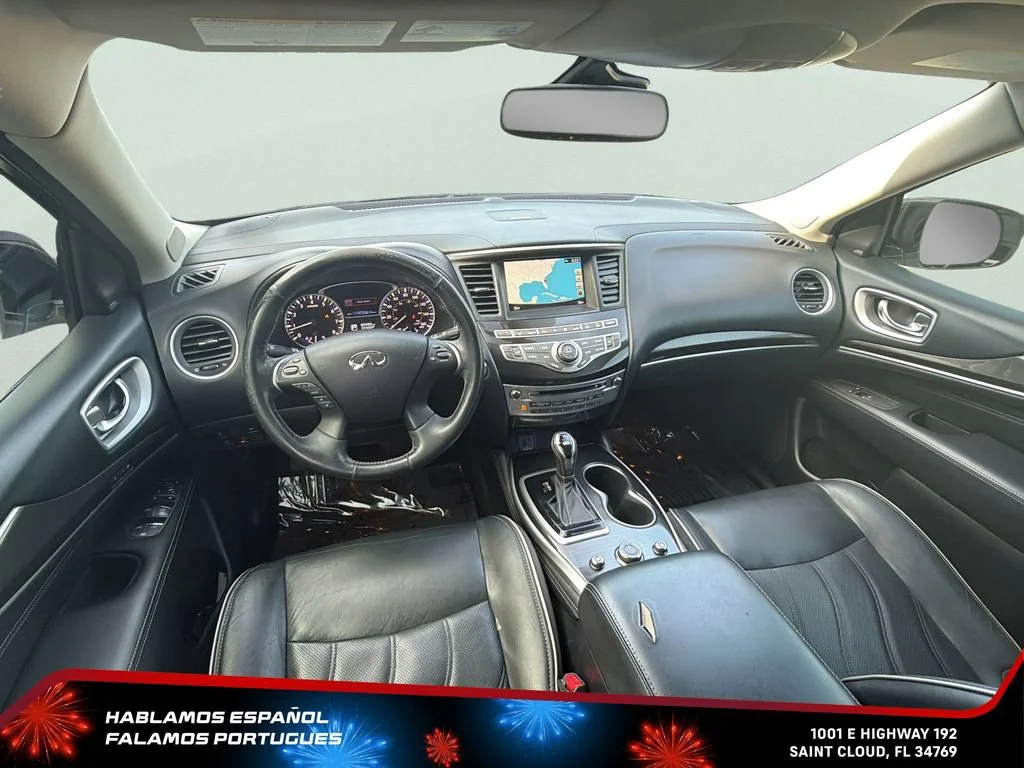 Used 2020 White INFINITI LUXE image 27