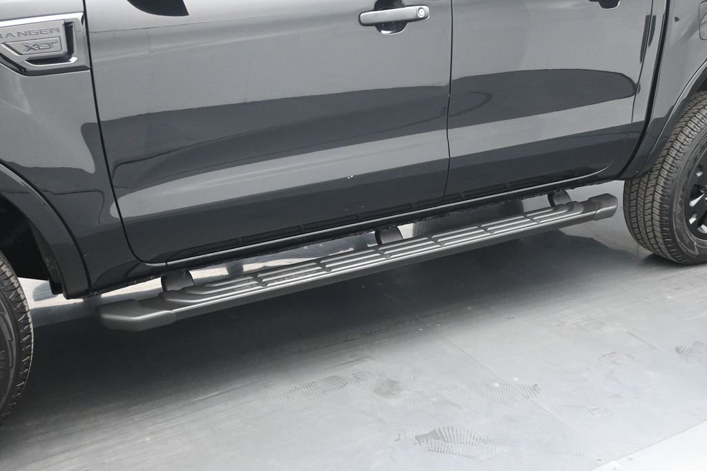 Used 2023 Black Ford XLT image 22