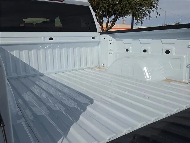 New 2026 Glacier White Tricoat GMC SLT image 9