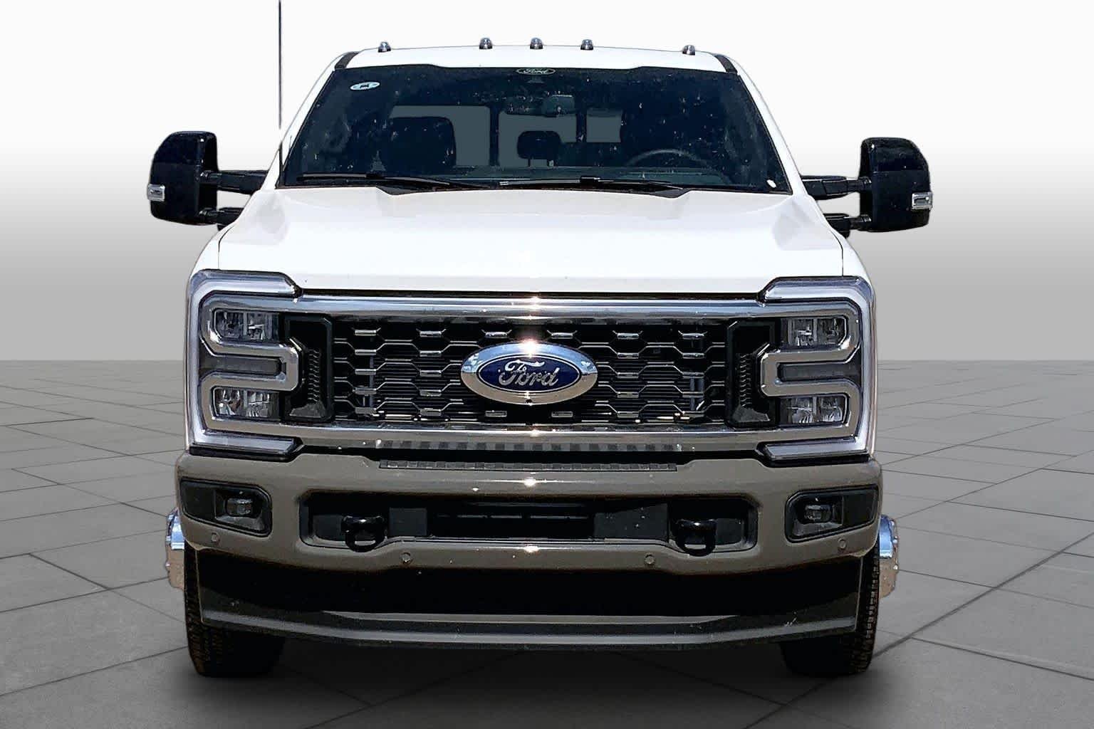 New 2026 Star White Metallic Tri-Coat Ford F-350® King Ranch® image 3
