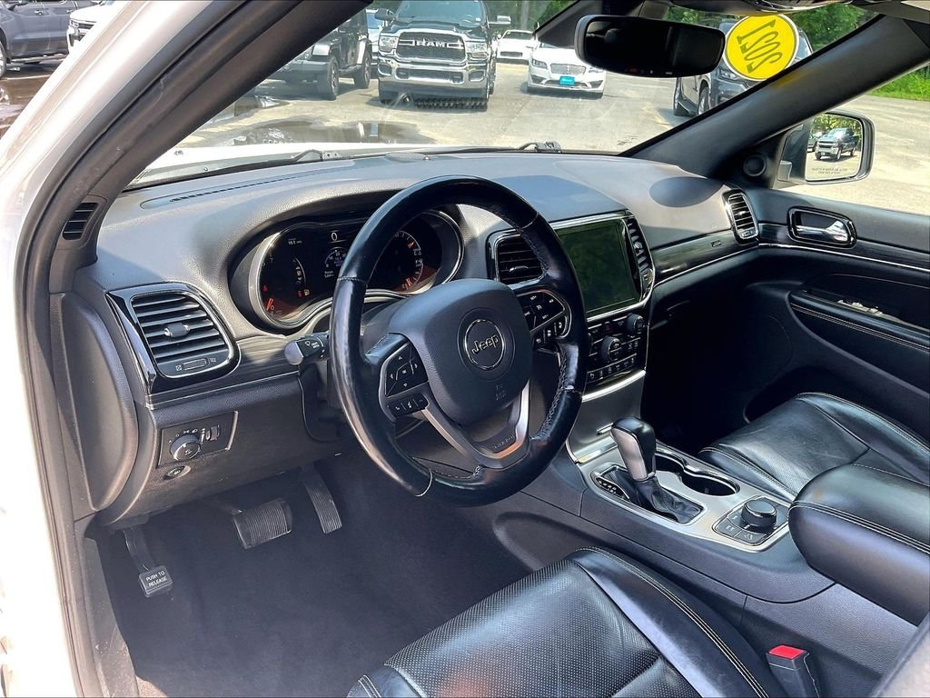 Used 2021 White Jeep Limited image 8