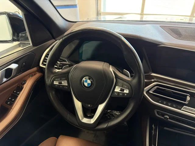Used 2019 Blue BMW xDrive40i image 40