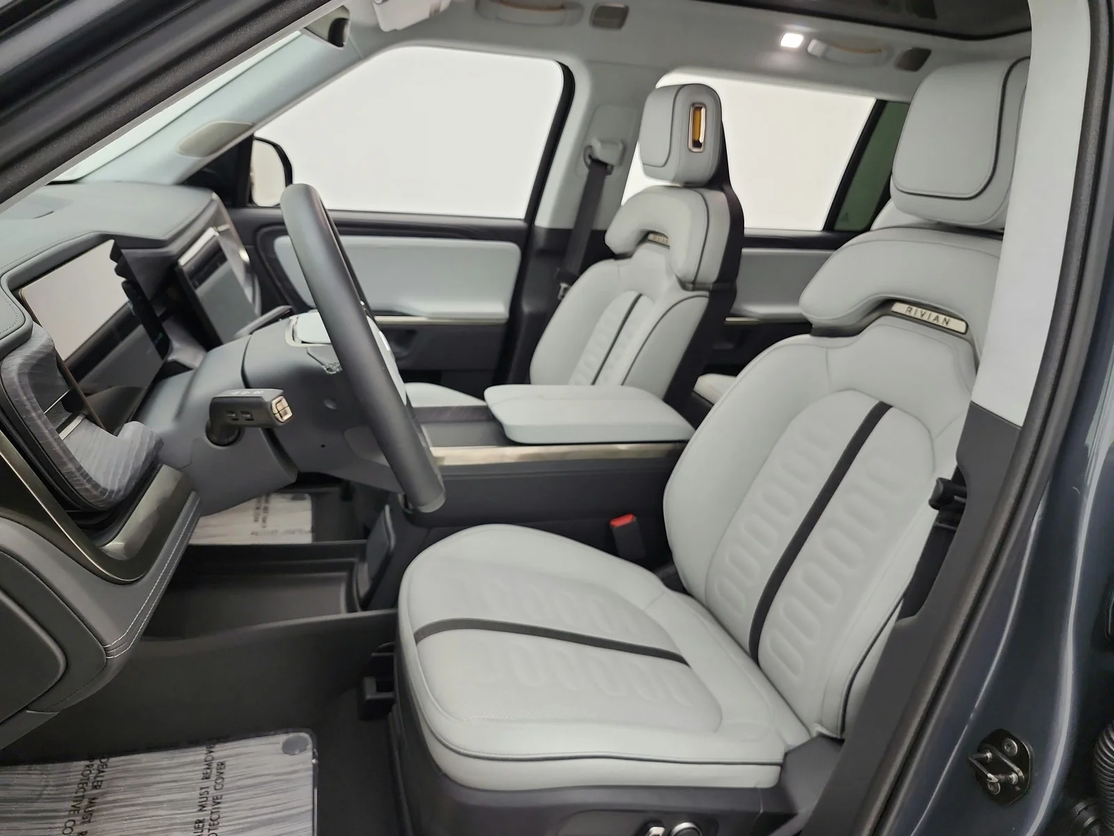 Used 2024 El Cap Granite Rivian Adventure image 23