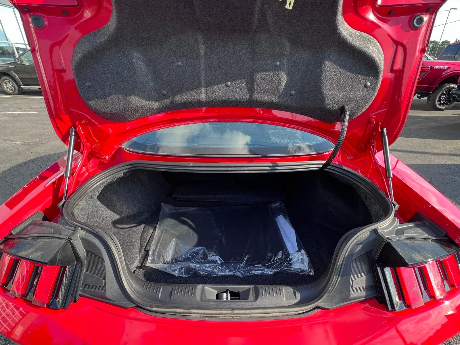 Used 2024 Red Ford EcoBoost image 13