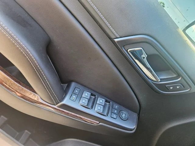Used 2018 ONYX BLACK GMC SLT image 11