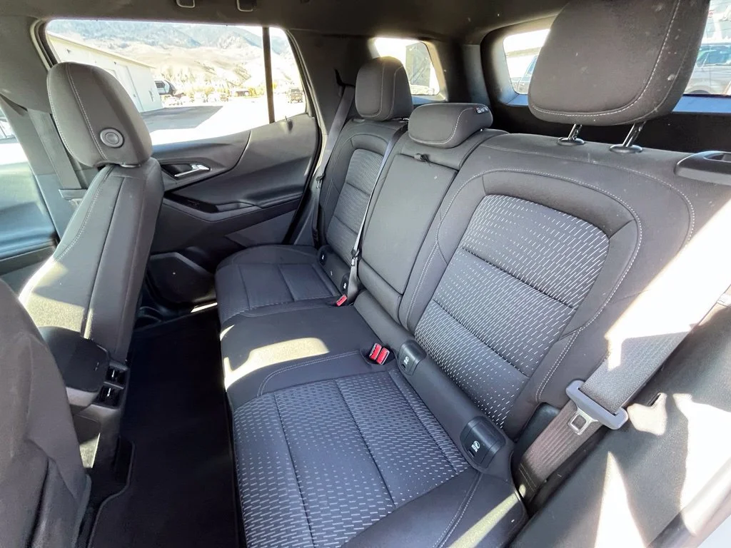 Used 2026 Summit White Chevrolet LT image 14
