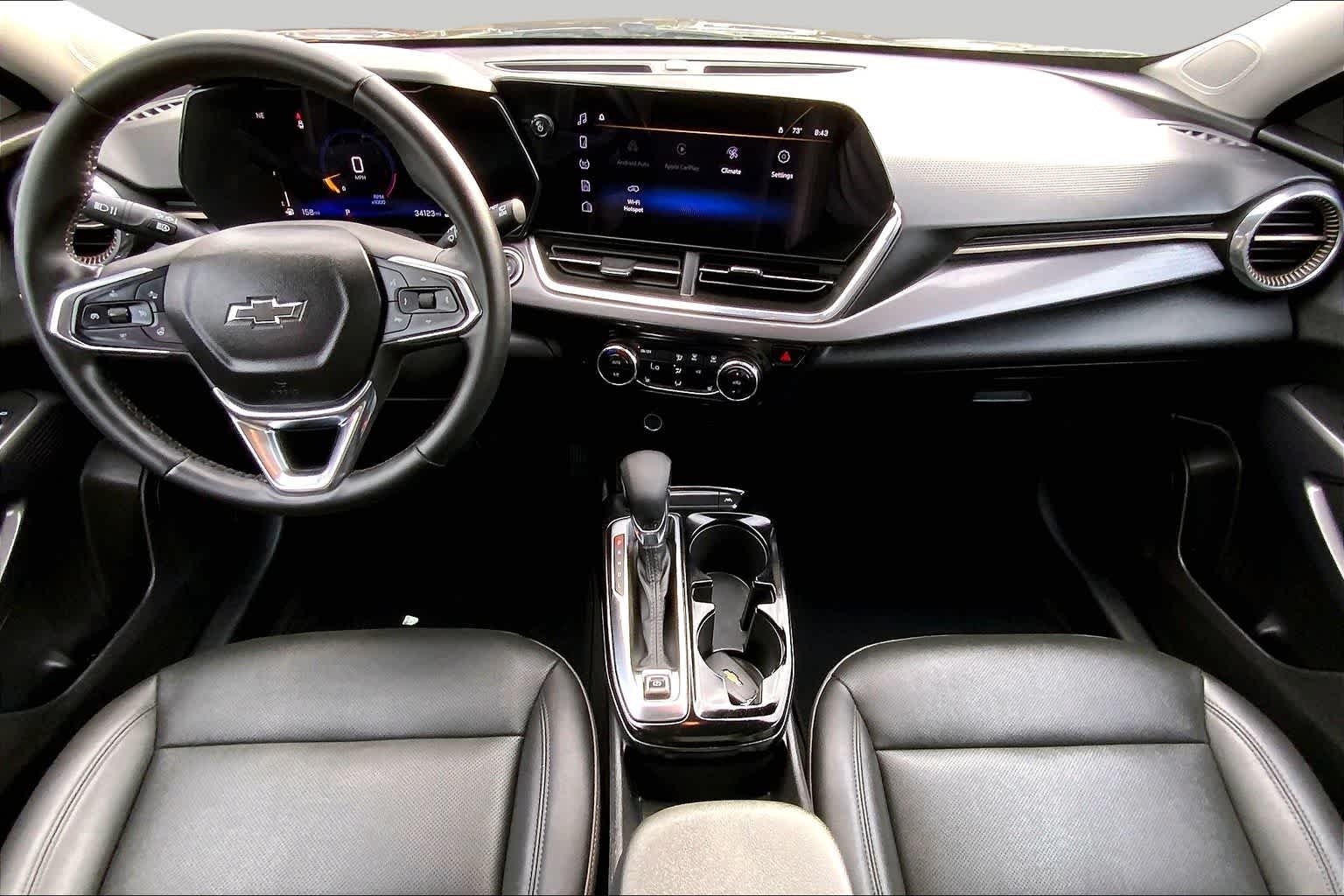 Used 2025 Mosaic Black Metallic Chevrolet ACTIV image 14
