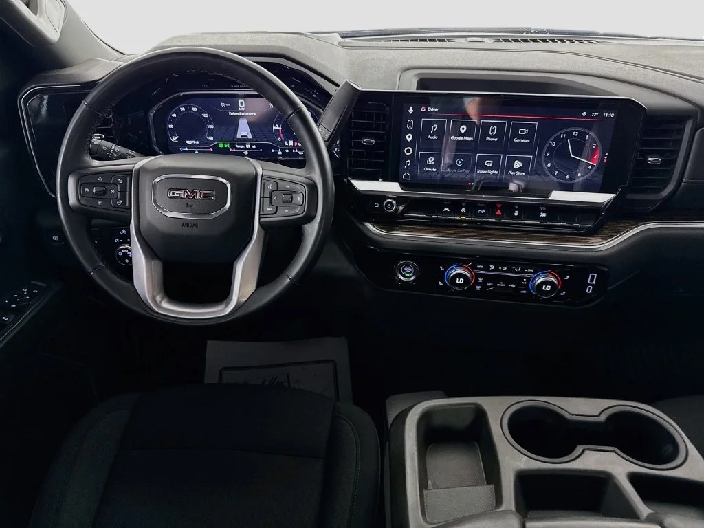Used 2023 Black GMC SLE image 21