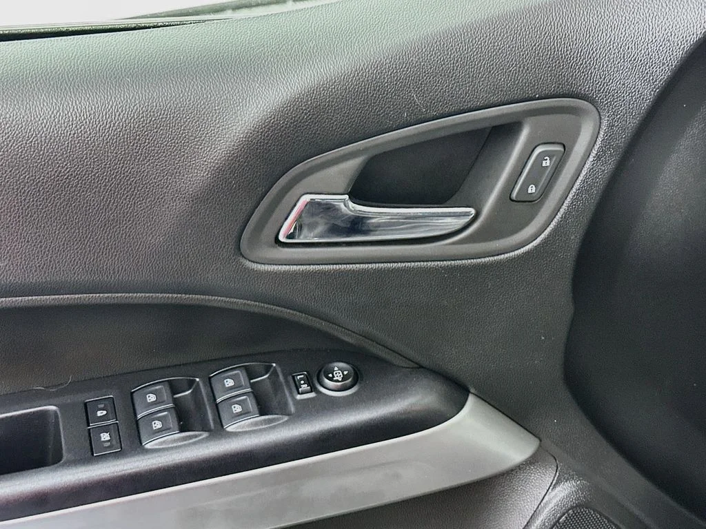 Used 2020 Black Chevrolet LT image 19