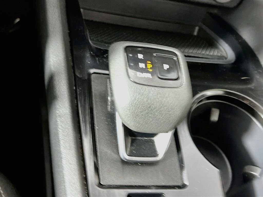 2025 Nissan Rogue SV - Photo 21