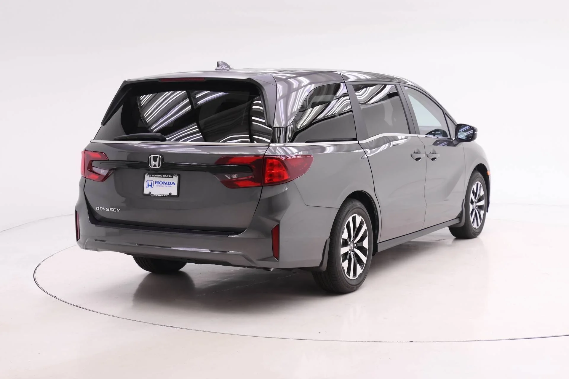 New 2026 Gray Honda EX-L image 2