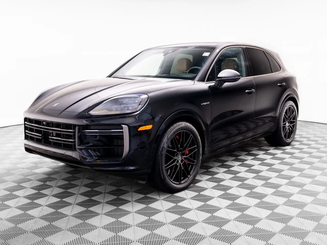 2025 Porsche Cayenne E-Hybrid Turbo
