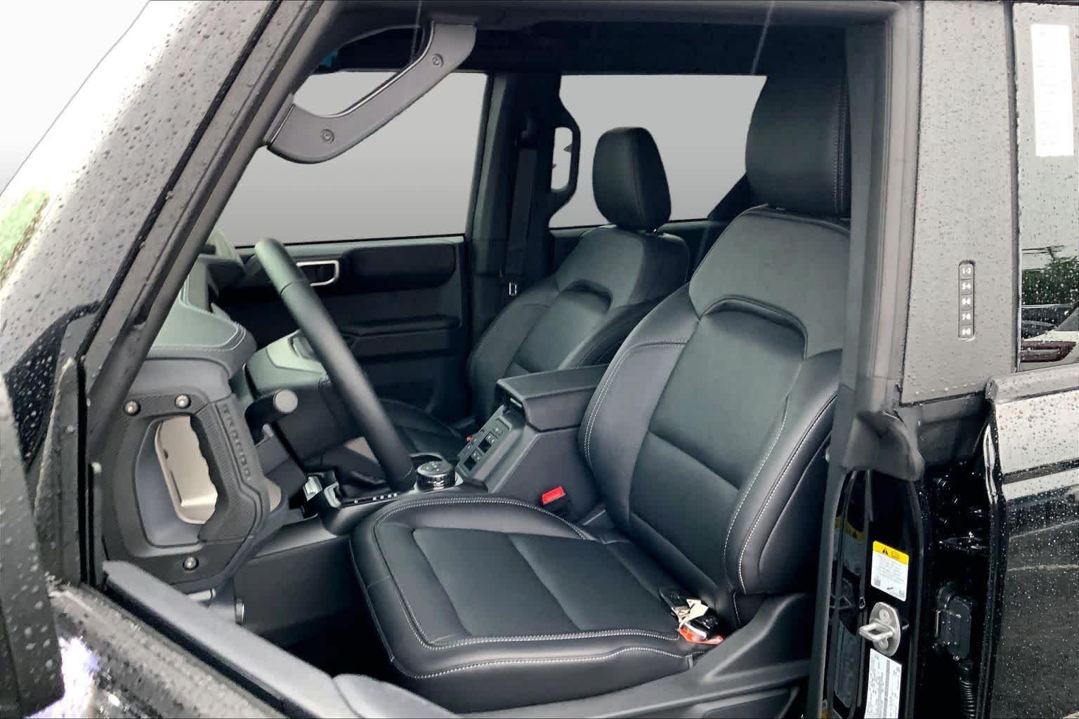 New 2026 Shadow Black Ford Outer Banks® image 7