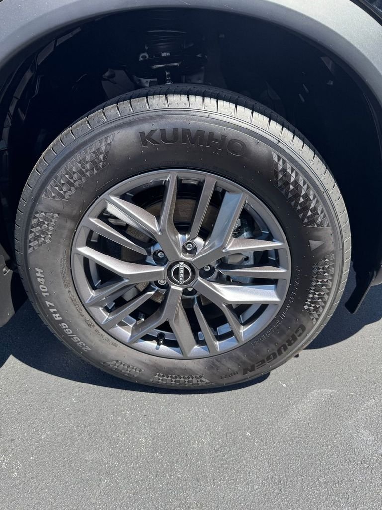 2026 Nissan Rogue S - Photo 8