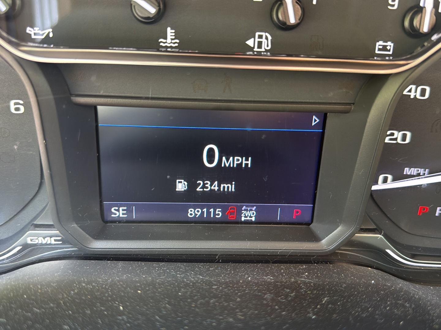 Used 2022 Onyx Black GMC Elevation image 7