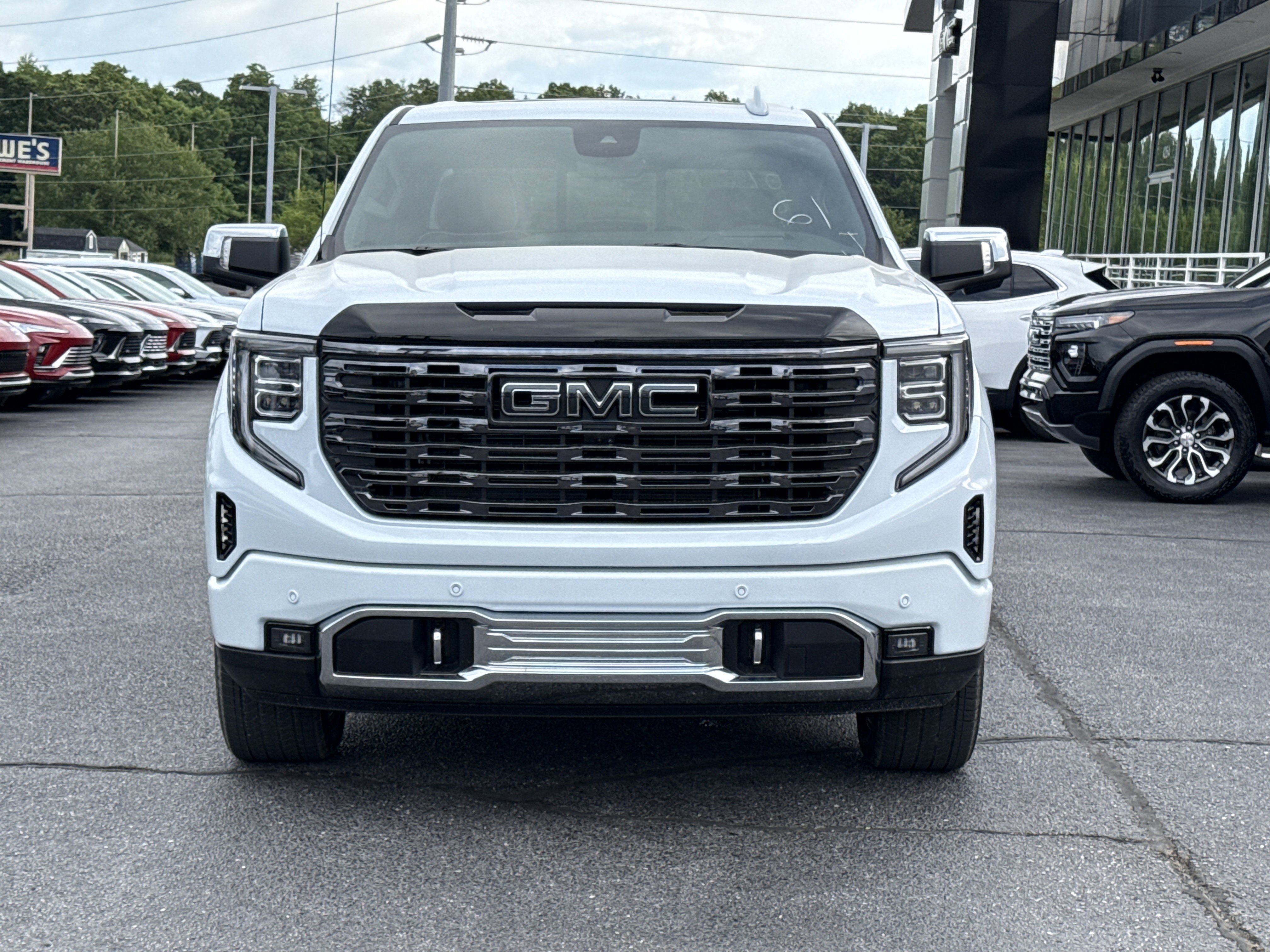 2026 GMC Sierra 1500 Denali Ultimate - Photo 13