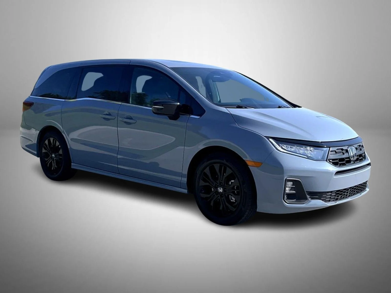 Used 2025 Gray Honda Sport-L image 3