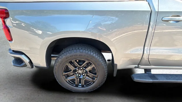 Used 2024 Gray Chevrolet RST image 33