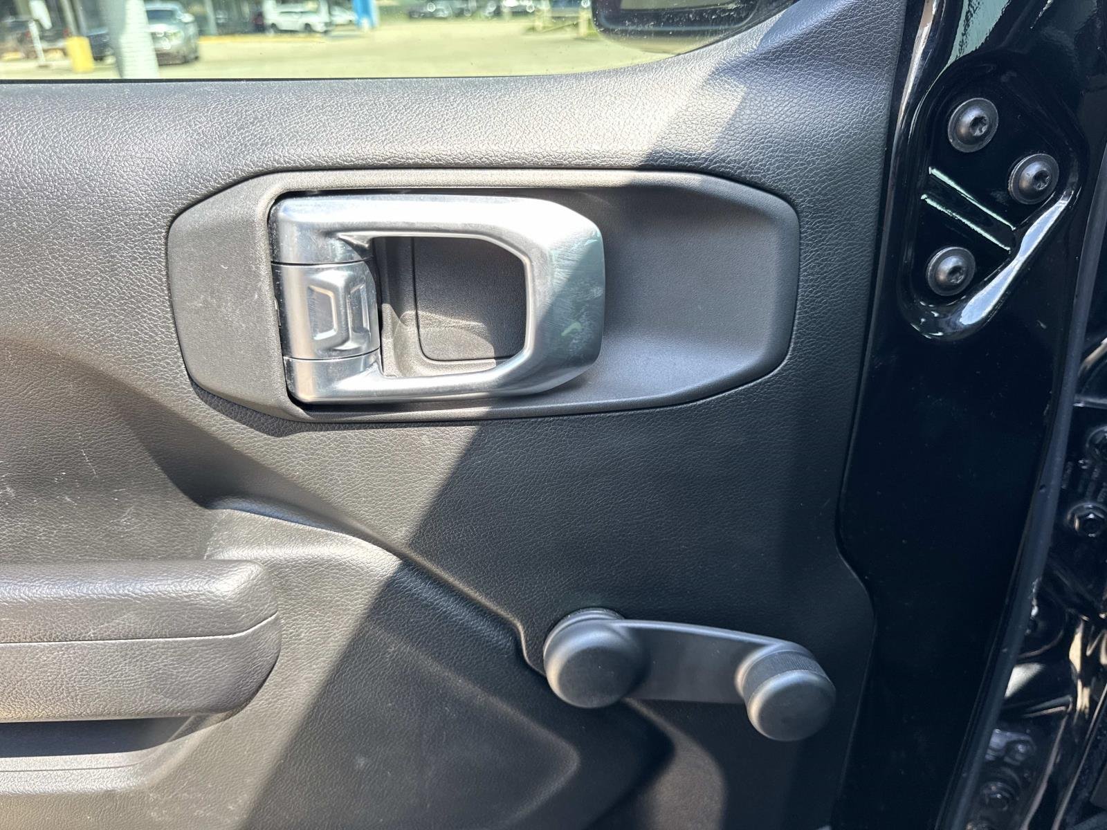 Used 2022 Black Jeep Unlimited Sport image 19