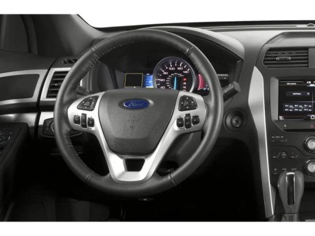 Used 2015 Red Ford XLT image 6