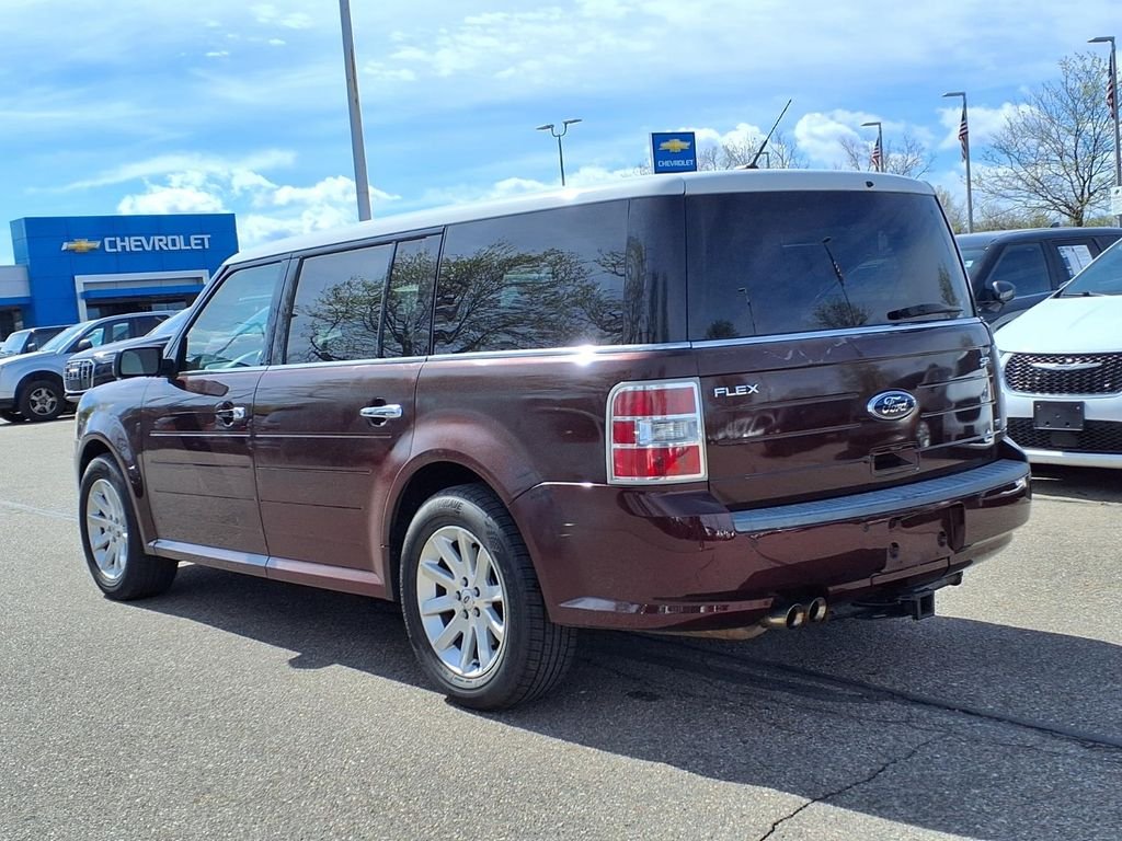 Used 2011 Red Ford SEL image 6