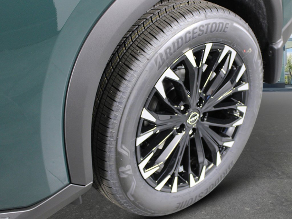 New 2026 Obsidian Green Nissan Dark Armor image 9