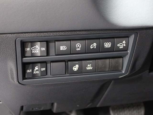 New 2026 Magnetic Gray Metallic Toyota  Platinum image 7