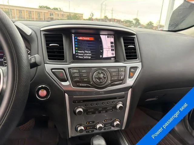 Used 2018 Brilliant Silver Metallic Nissan SL image 18