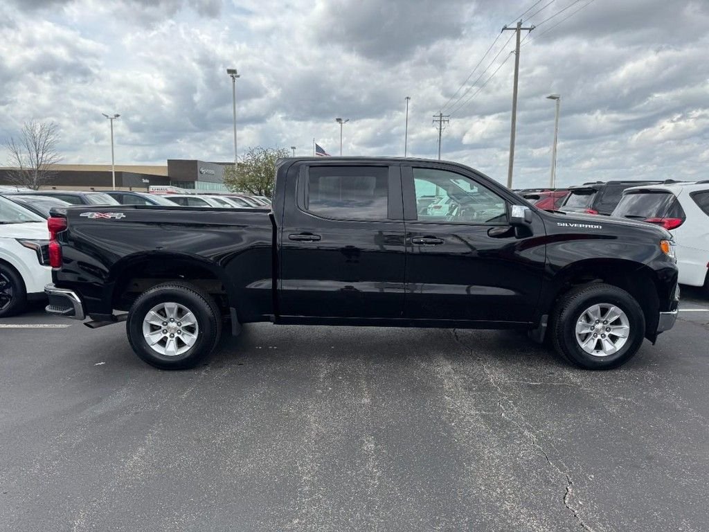 Used 2025 Black Chevrolet LT image 2