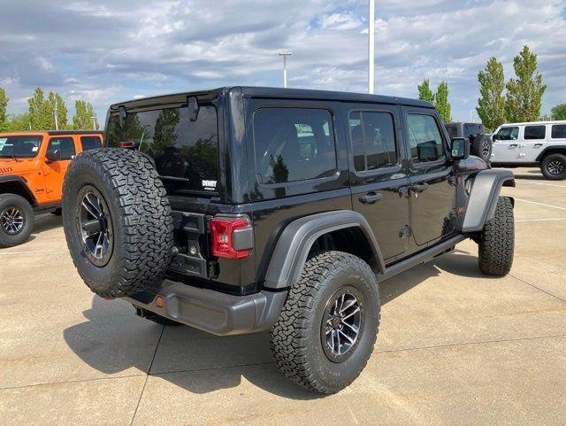 New 2026 Black Clear-Coat Exterior Paint Jeep Rubicon image 5