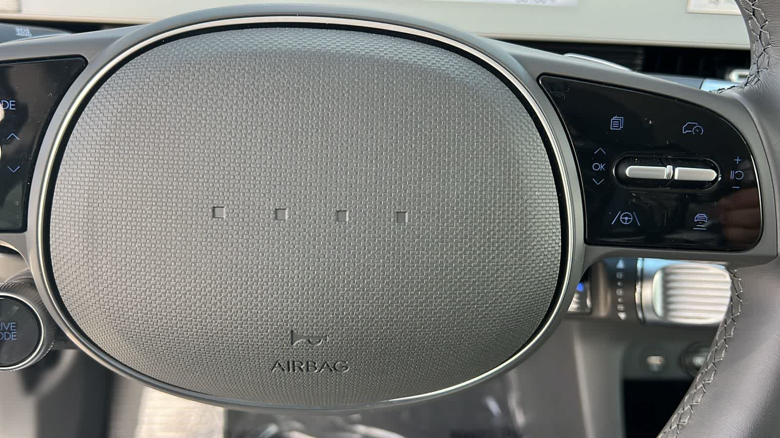 Certified Used 2023 Atlas White Hyundai Limited image 20