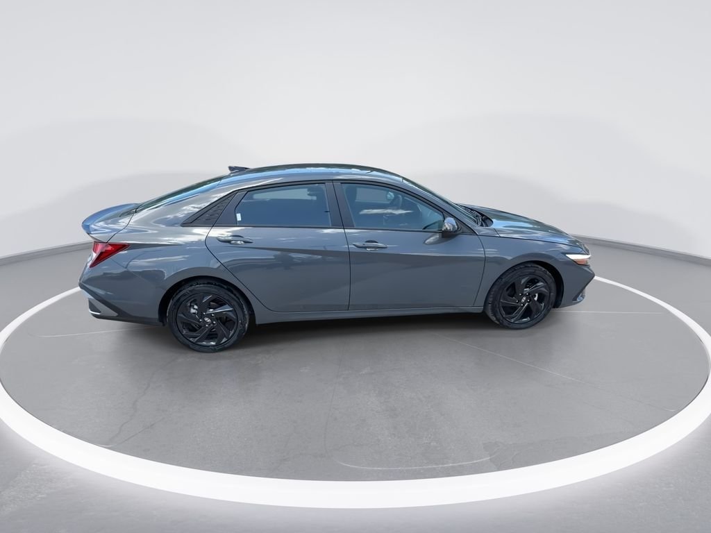New 2026 Gray Hyundai SEL Sport image 8