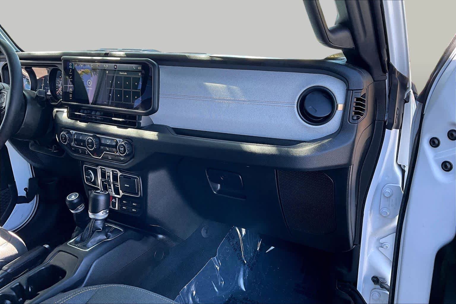 Used 2024 Bright White Clearcoat Jeep Willys image 19