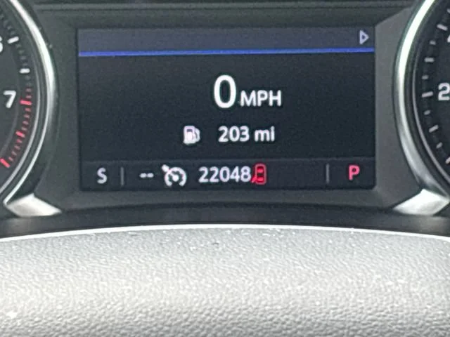 Used 2024 Summit White Chevrolet 3LT image 20