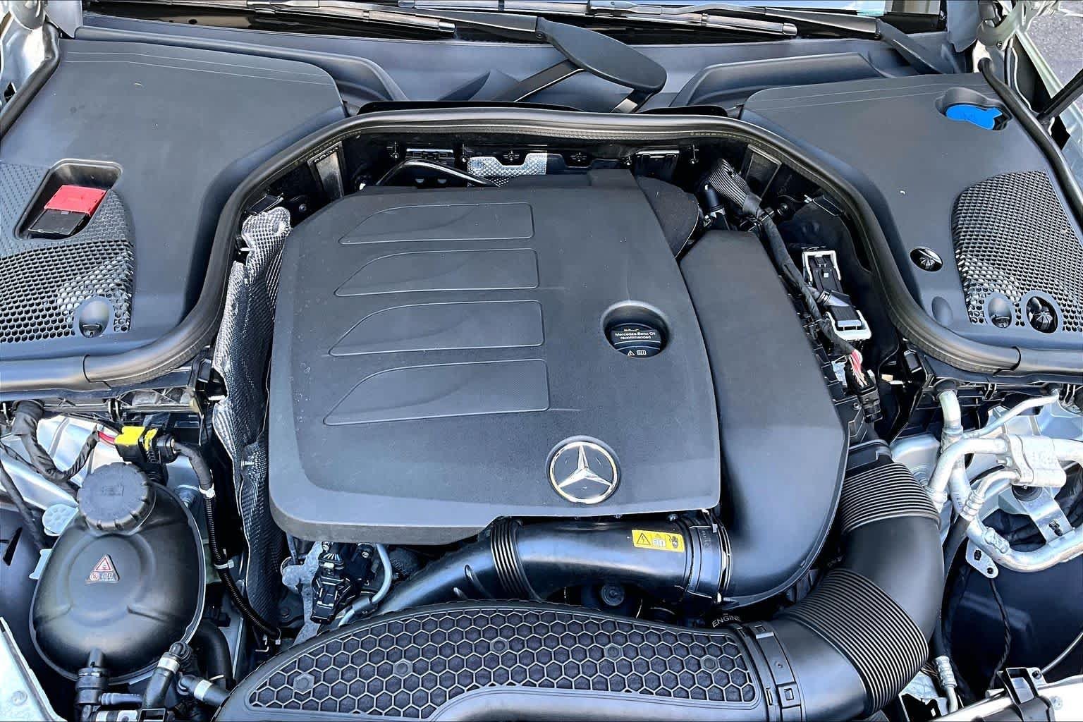 Used 2020 Iridium Silver Metallic Mercedes-Benz E 350 image 32