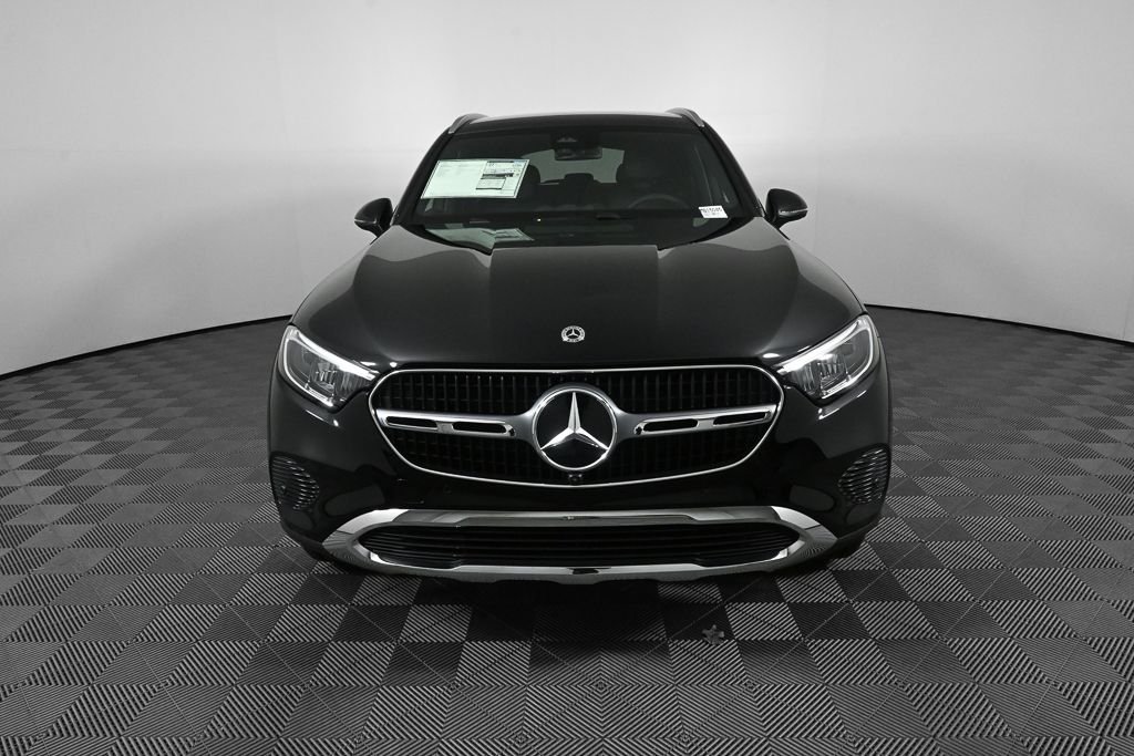New 2026 Black Mercedes-Benz GLC 300 image 34