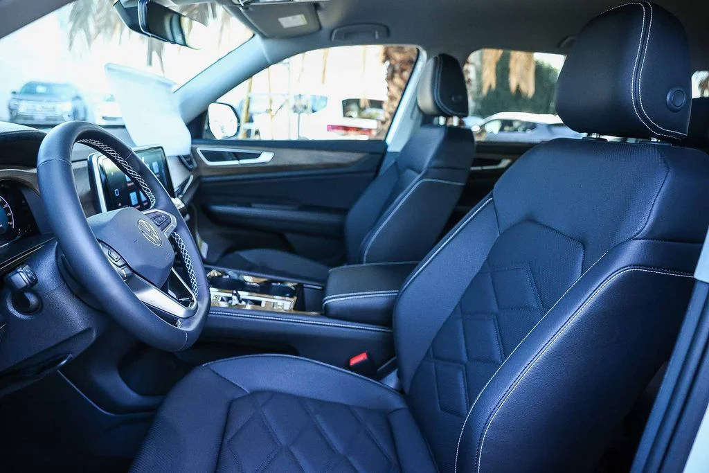 2026 Volkswagen Atlas SE w/Tech - Photo 29