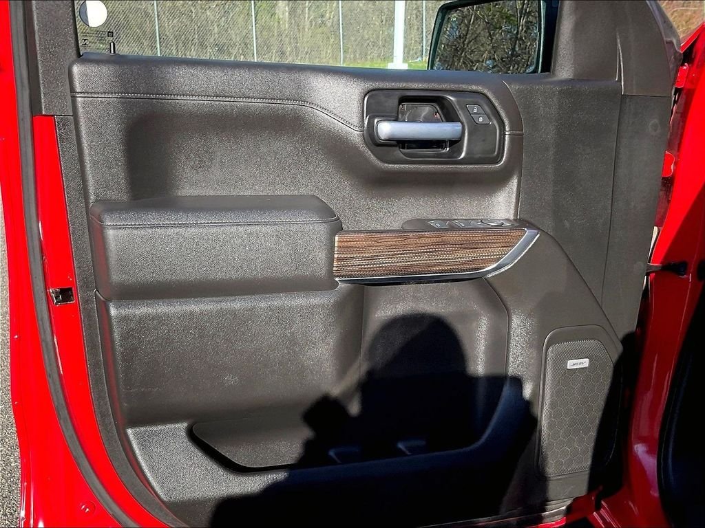 Used 2021 Red Chevrolet LT Trail Boss image 9