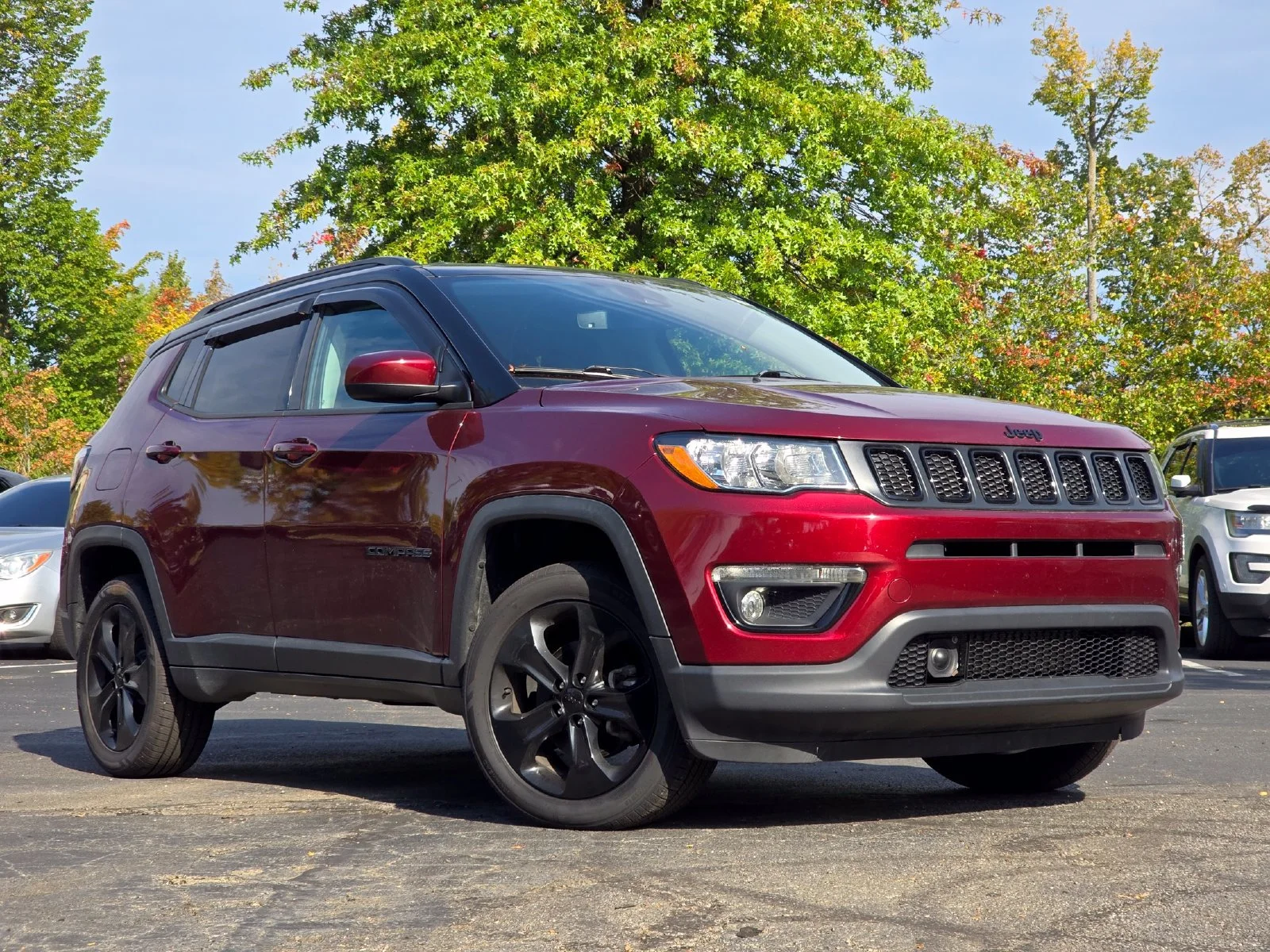 Used 2021 Jeep Compass Altitude with VIN 3C4NJDBB0MT522211 for sale in Beachwood, OH